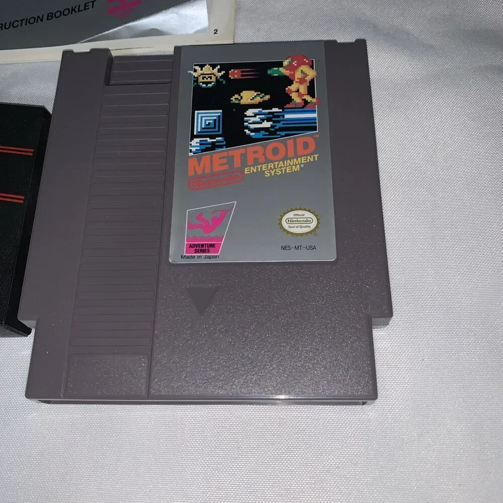 Metroid NES Nintendo Game  (Nintendo Entertainment System, 1987) Manual & Case